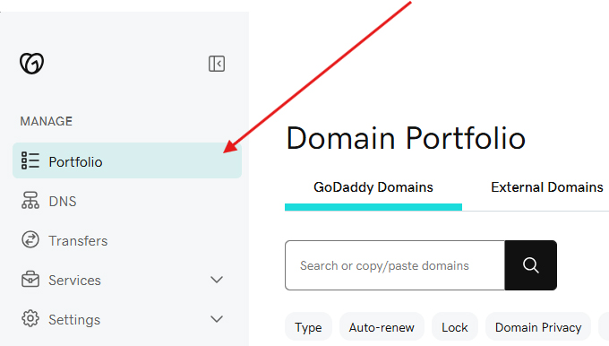 Розділ Portfolio з опцією Auto-renew у кабінеті GoDaddy